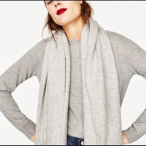 Zara Limited Edition 100% Cashmere Scarf